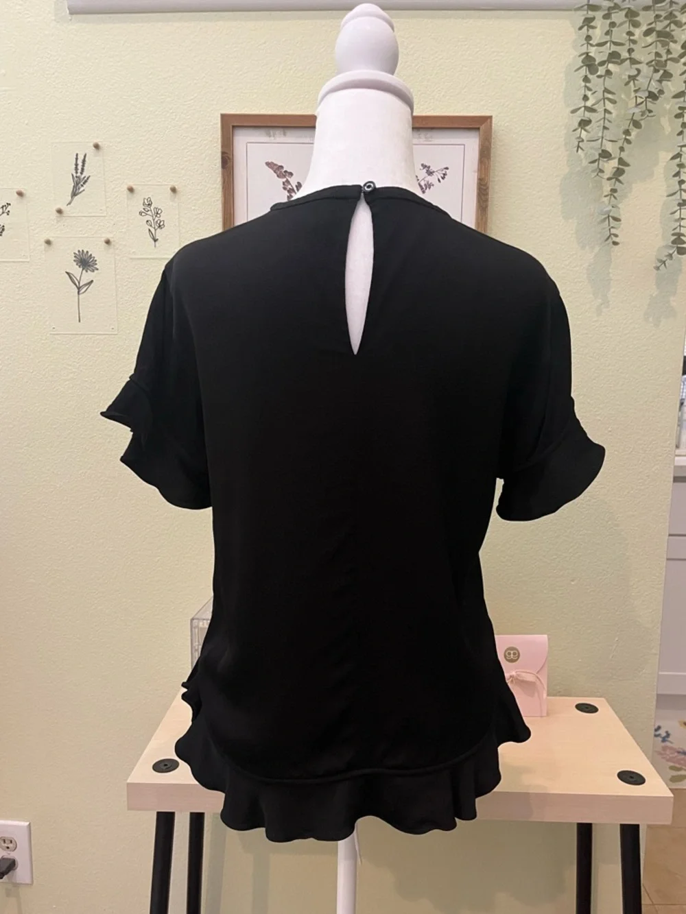 Kate Spade New York Black Ruffle Hem & Flutter Sleeve Blouse - Size S